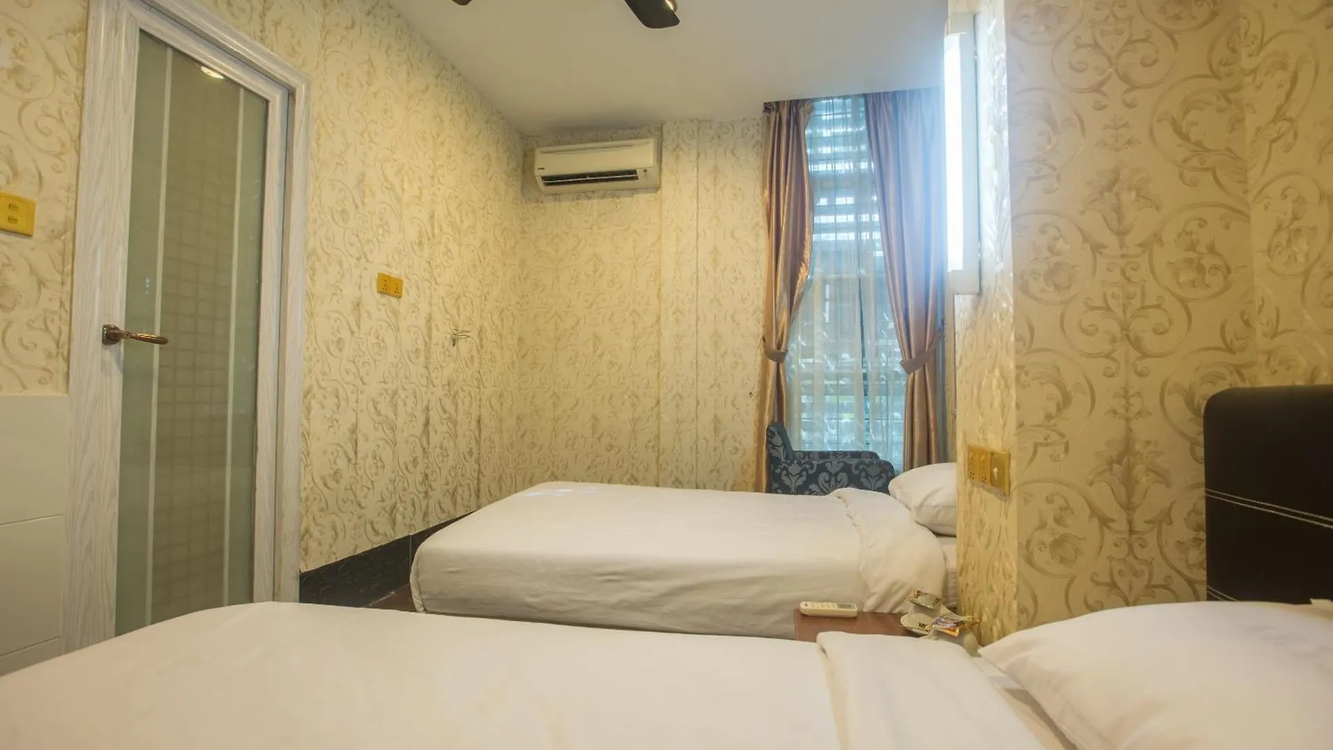 Hotel Spot On 89858 Rebecca'S Homes Kota Kinabalu