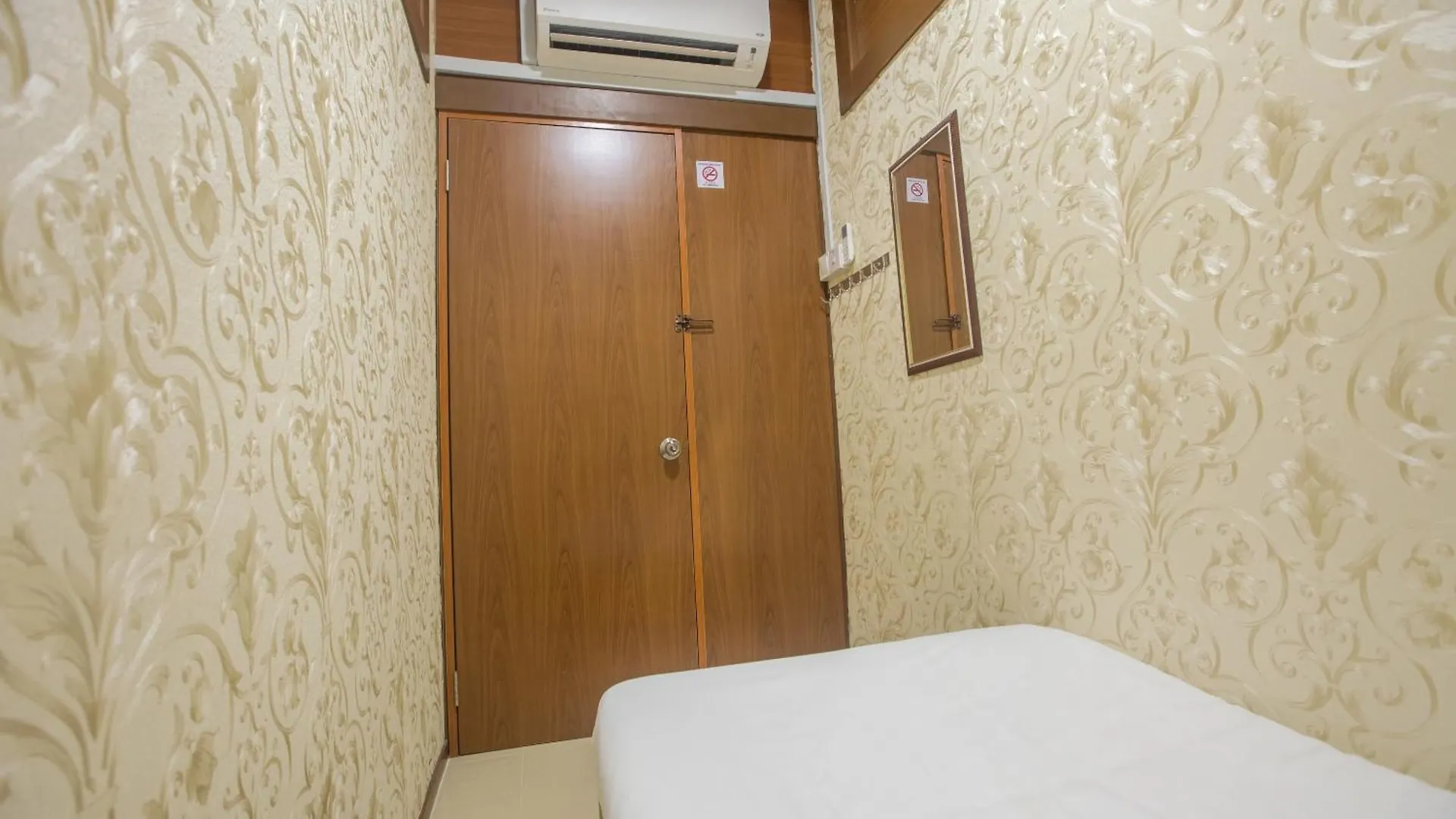 Hotel Spot On 89858 Rebecca'S Homes Kota Kinabalu