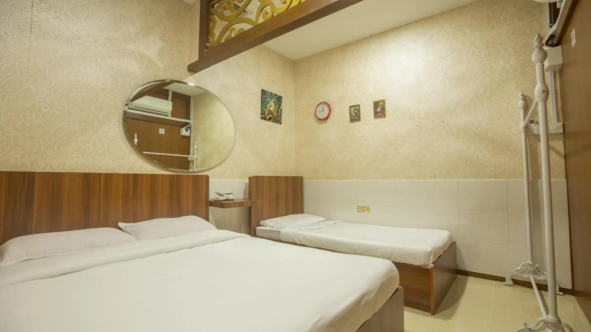 Hotel Spot On 89858 Rebecca'S Homes Kota Kinabalu